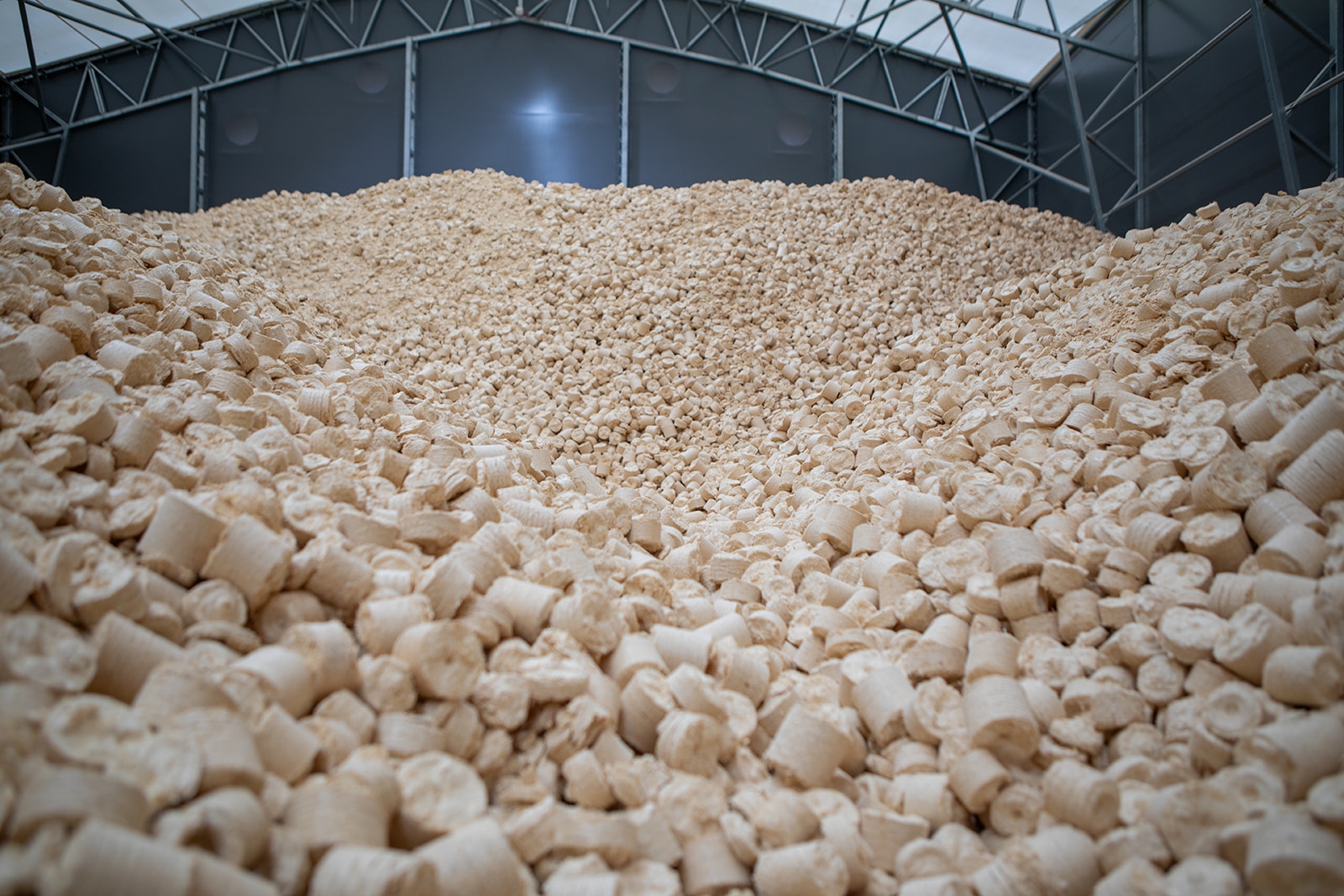 Solör fjärrvärmeverk i Floby – nybyggt lager, miljö